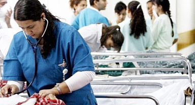 Alarma por escasez de enfermeros en Colombia