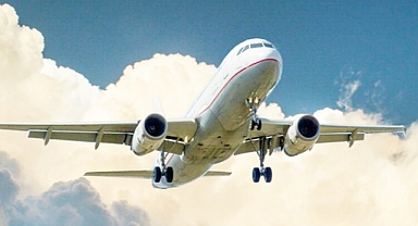  Perú lanza vuelo que conecta Lima con Huaraz para turismo arqueológico y montañismo