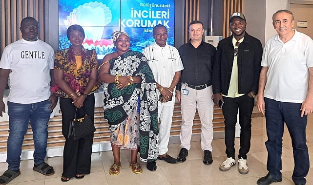 El Rey y la Reina de Ghana Visitan el Hospital Universitario Atlas: Cooperación Sanitaria con Turquía en la Agenda