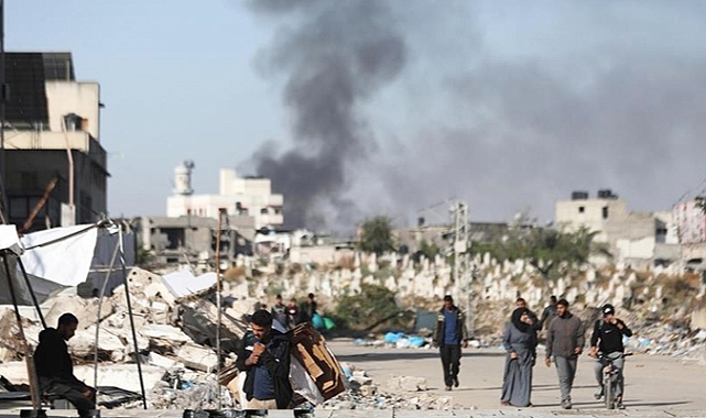 Las fuerzas de ocupación continúan violando el alto el fuego y reanudan los ataques aéreos contra Gaza