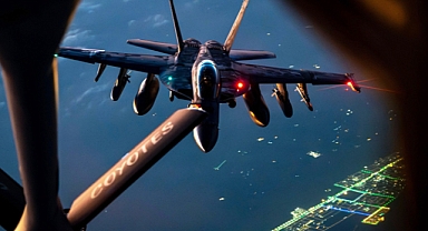 Un avión cisterna militar de EE. UU. se estrella en el oeste de Irak; otro logra aterrizar con seguridad